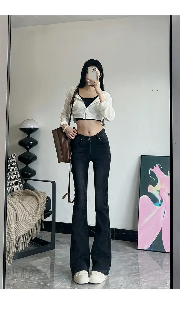 Women's 175Tall Slim Fit Micro-Flared Jeans Dark Blue — feature 17