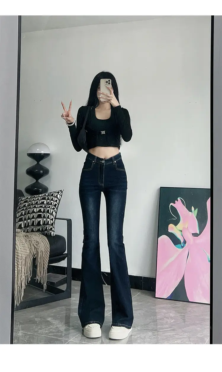 Women's 175Tall Slim Fit Micro-Flared Jeans Dark Blue — feature 3