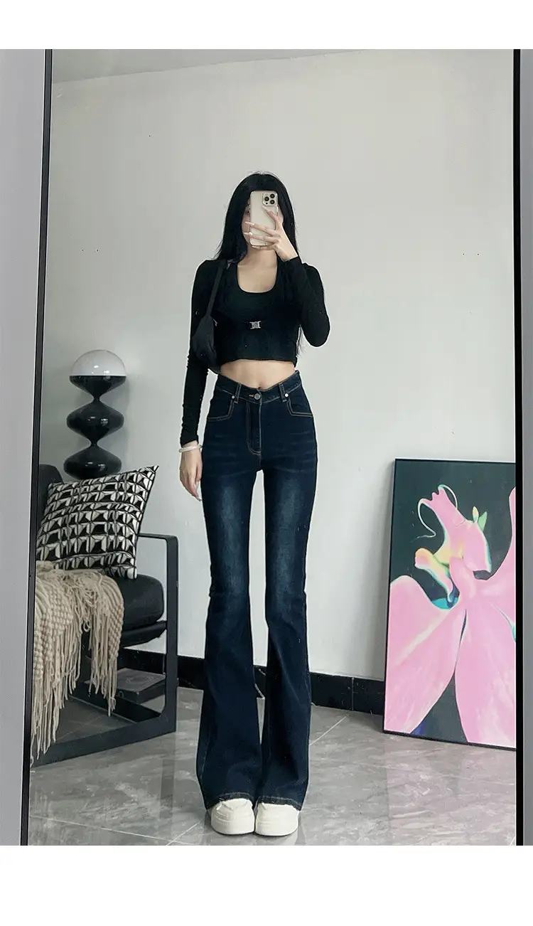 Women's 175Tall Slim Fit Micro-Flared Jeans Dark Blue — feature 7