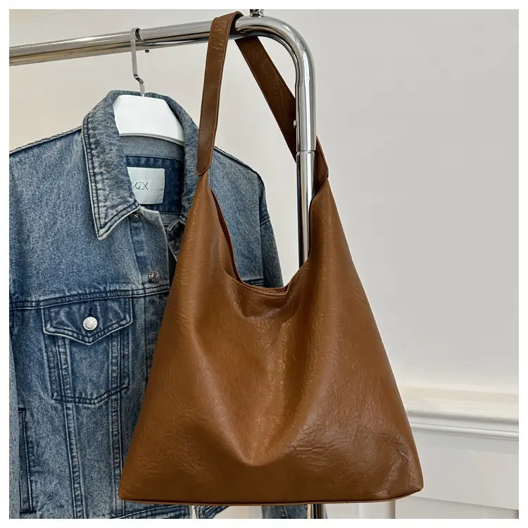 Black Leather Shoulder Bag Large Capacity Lazy Style — feature 20