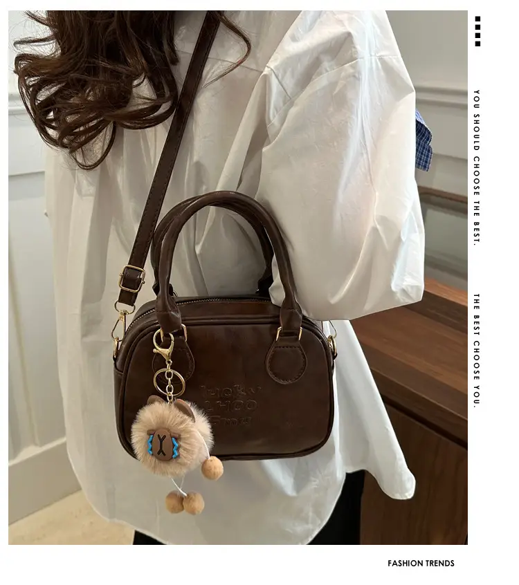 Vintage Brown Handbag with Pendant for Women — feature 2