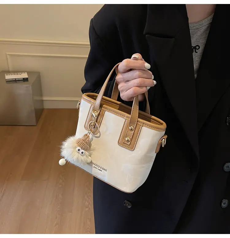 Women's Retro Bucket Bag Shoulder Crossbody Winter Autumn 2024 — feature 11