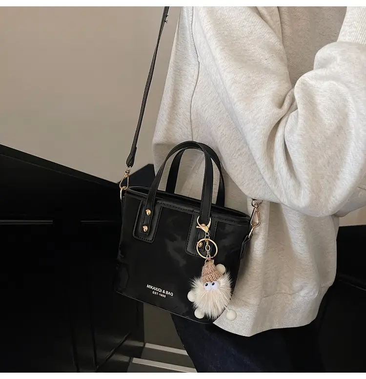 Women's Retro Bucket Bag Shoulder Crossbody Winter Autumn 2024 — feature 12
