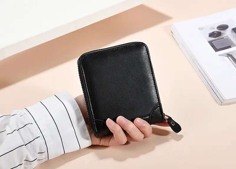 Japanese Korean Men's Zip Wallet with Leather Design - Image 3