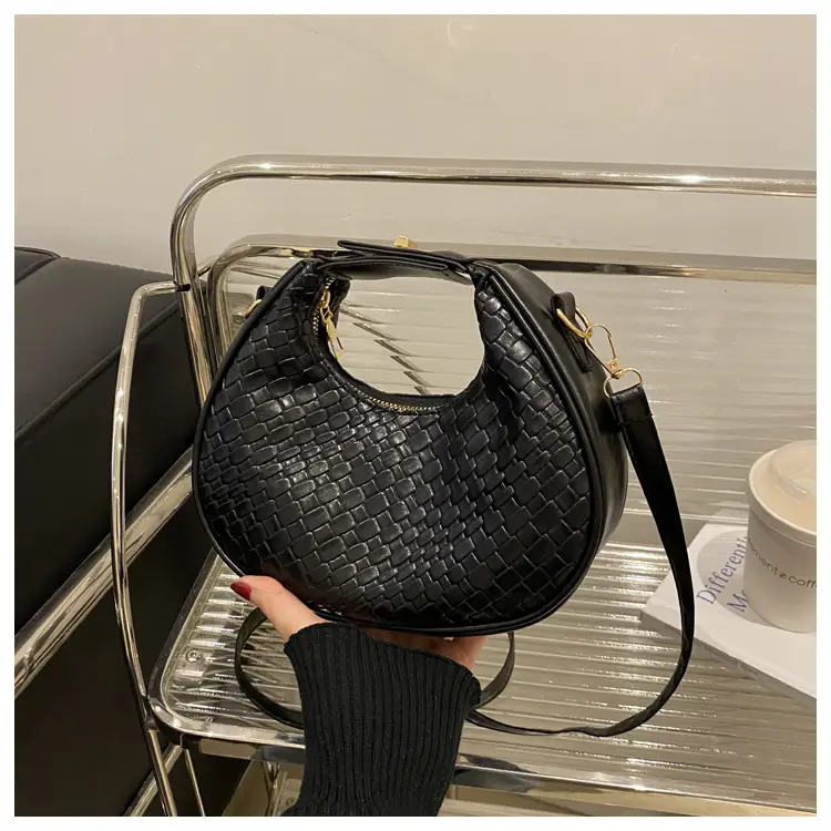Crescent Bag Women Red Shoulder Crossbody Casual 2024 — feature 13