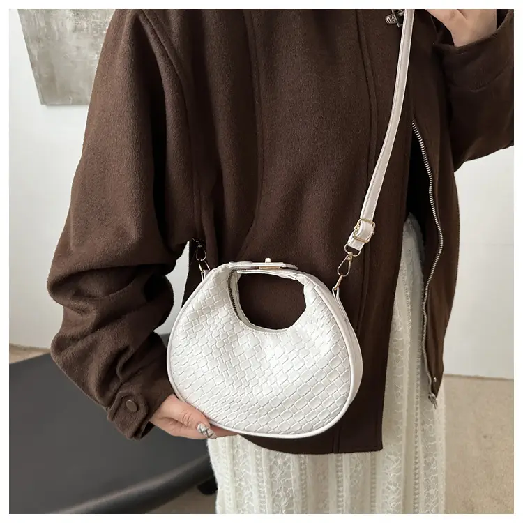 Crescent Bag Women Red Shoulder Crossbody Casual 2024 — feature 19