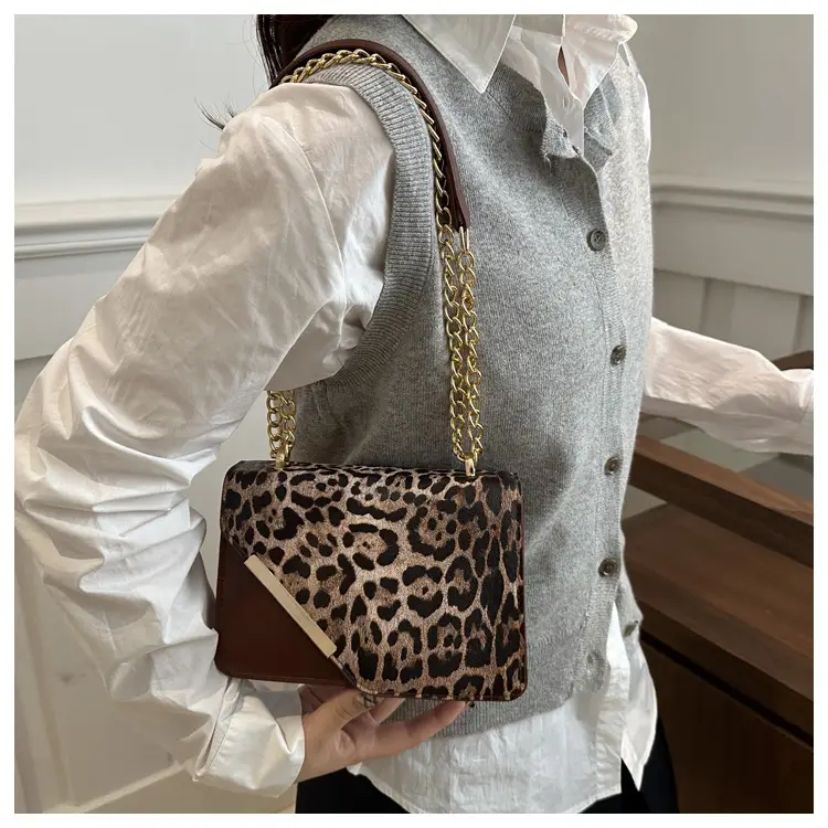 Leopard Print Chain Crossbody Bag 2025 — feature 14
