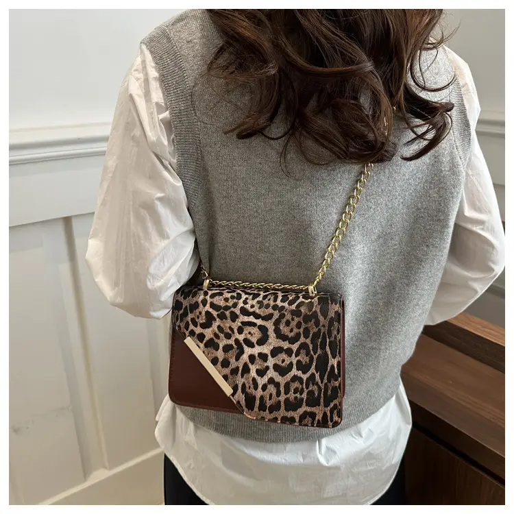 Leopard Print Chain Crossbody Bag 2025 — feature 16