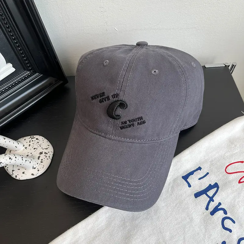 Women's C Letter Baseball Cap Summer Sun Hat - Image 3