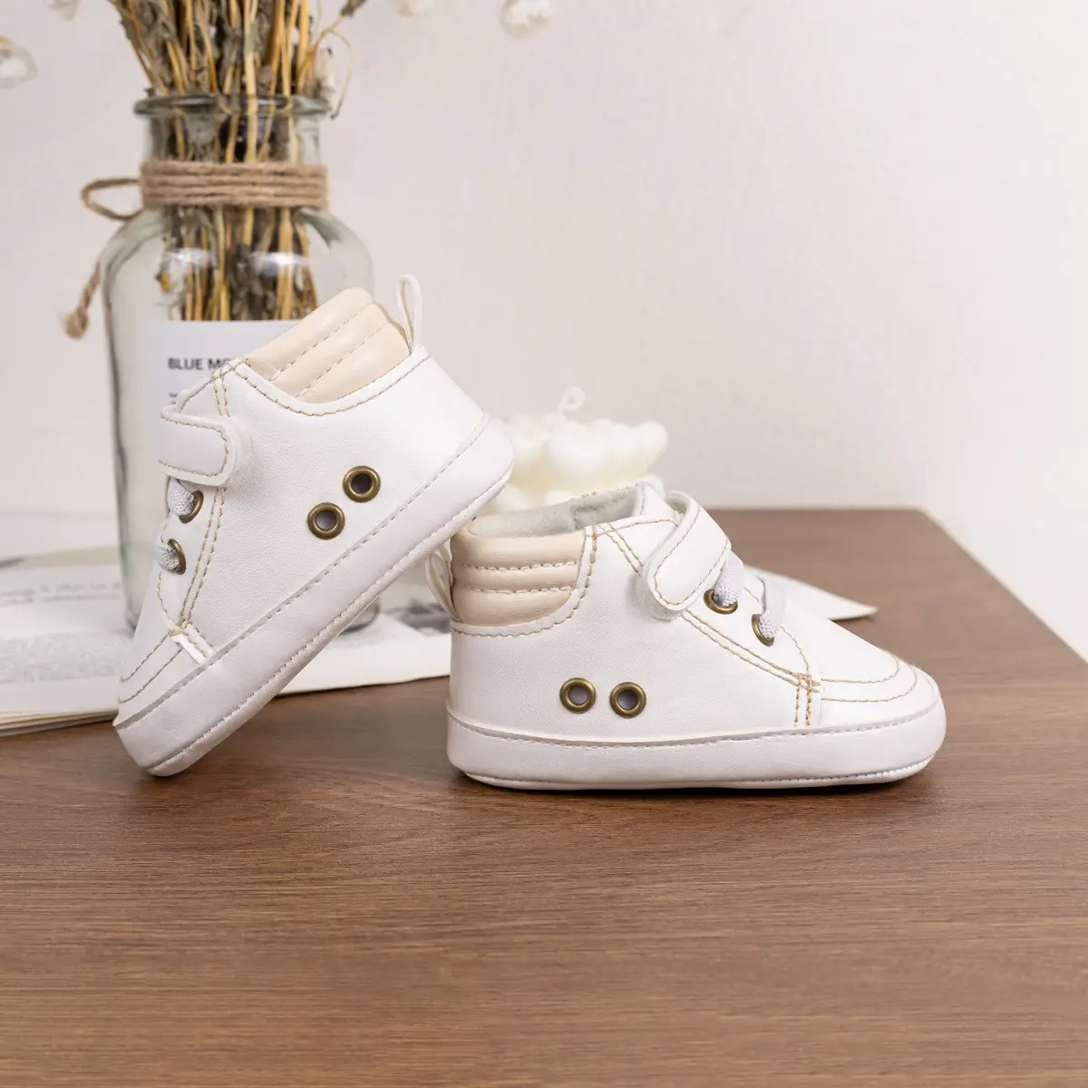 White Soft-Soled Baby Sneakers with Velcro Closure - Image 8