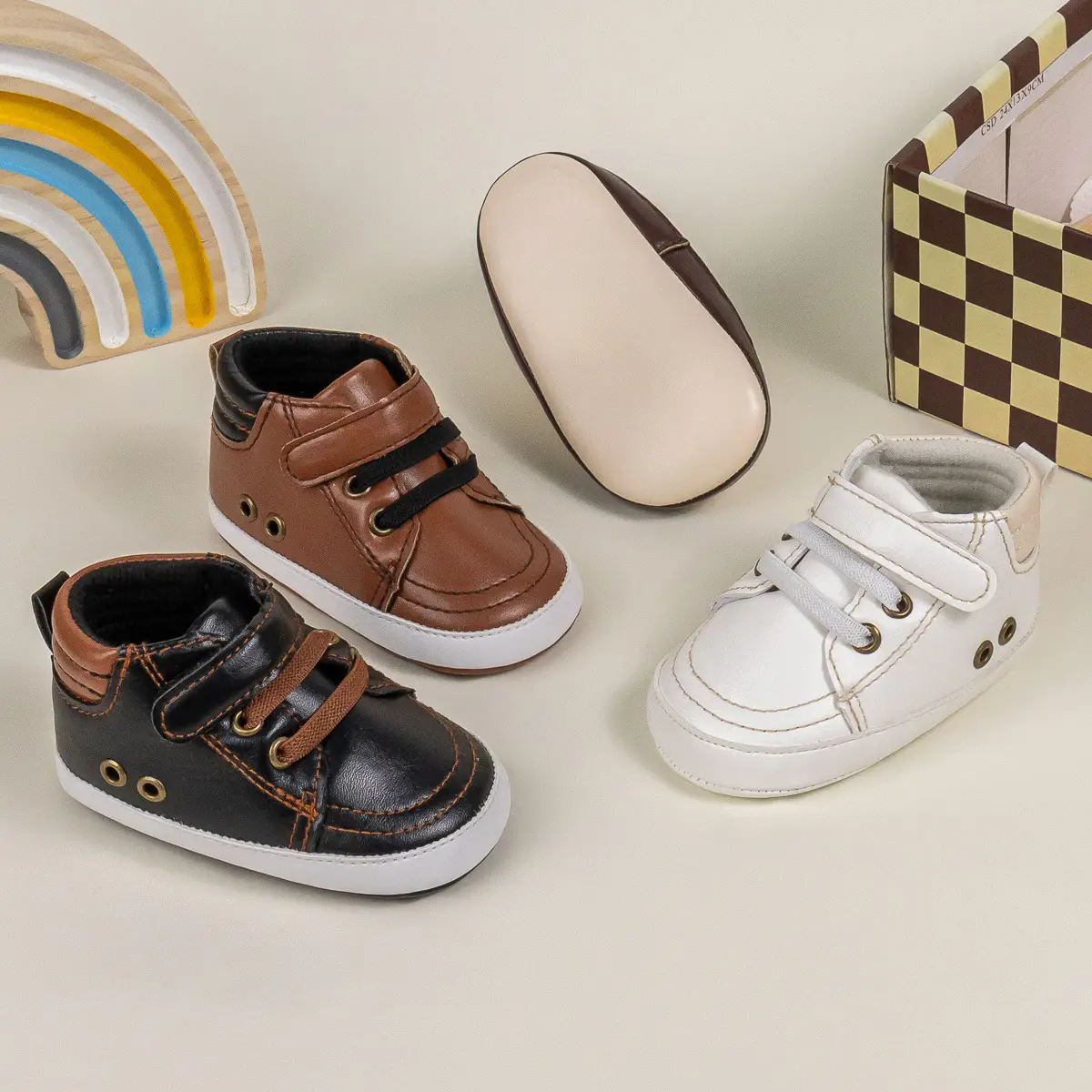 White Soft-Soled Baby Sneakers with Velcro Closure — feature 4