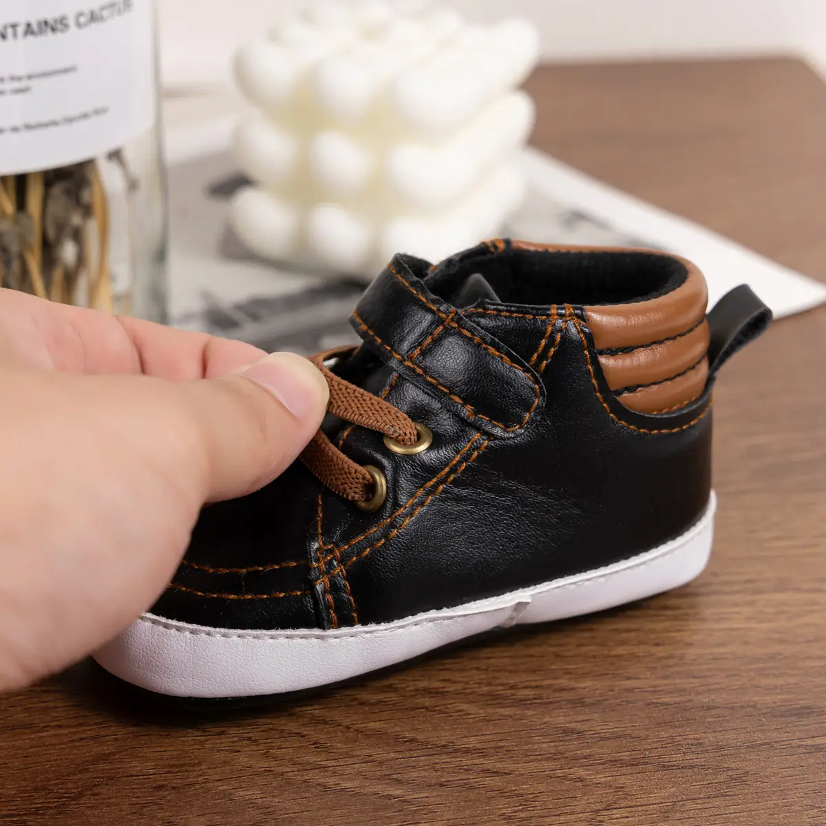 White Soft-Soled Baby Sneakers with Velcro Closure — feature 9