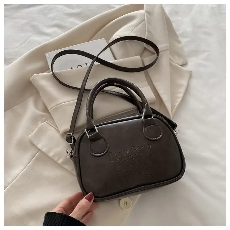Retro Textured Brown Shoulder Crossbody Bag 2026 — feature 12