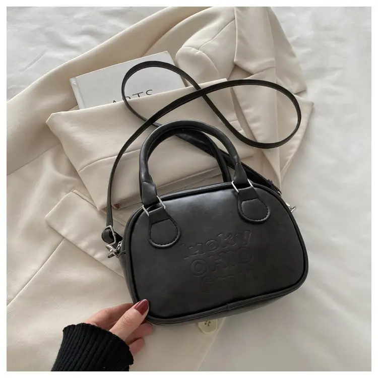 Retro Textured Brown Shoulder Crossbody Bag 2026 — feature 18