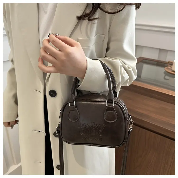 Retro Textured Brown Shoulder Crossbody Bag 2026 — feature 34
