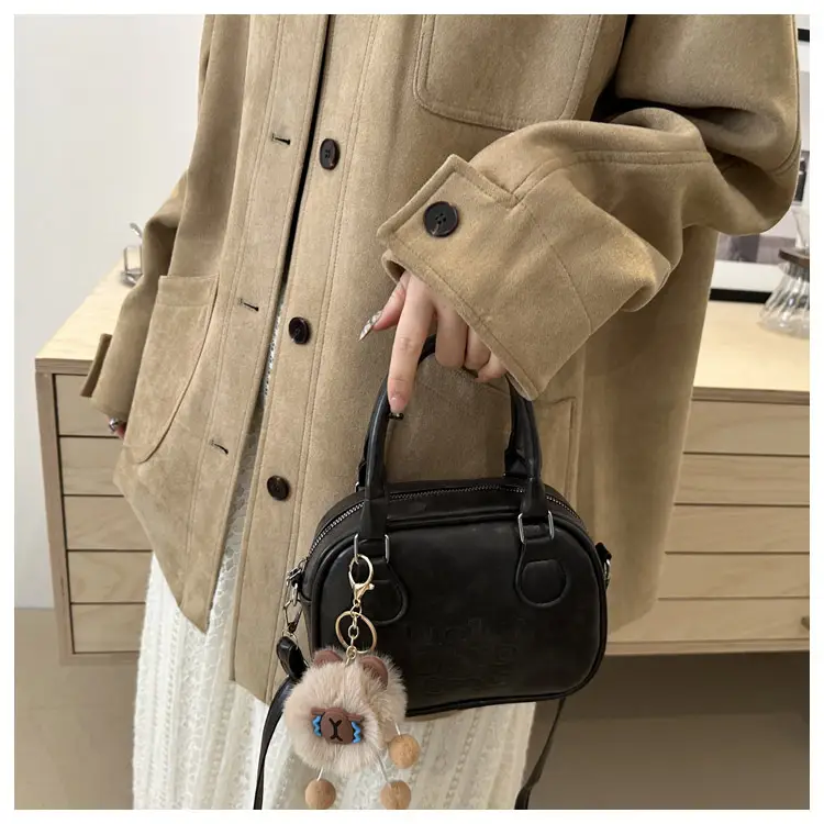 Retro Textured Brown Shoulder Crossbody Bag 2026 — feature 35