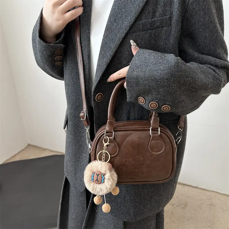 Retro Textured Brown Shoulder Crossbody Bag 2026 — feature 6