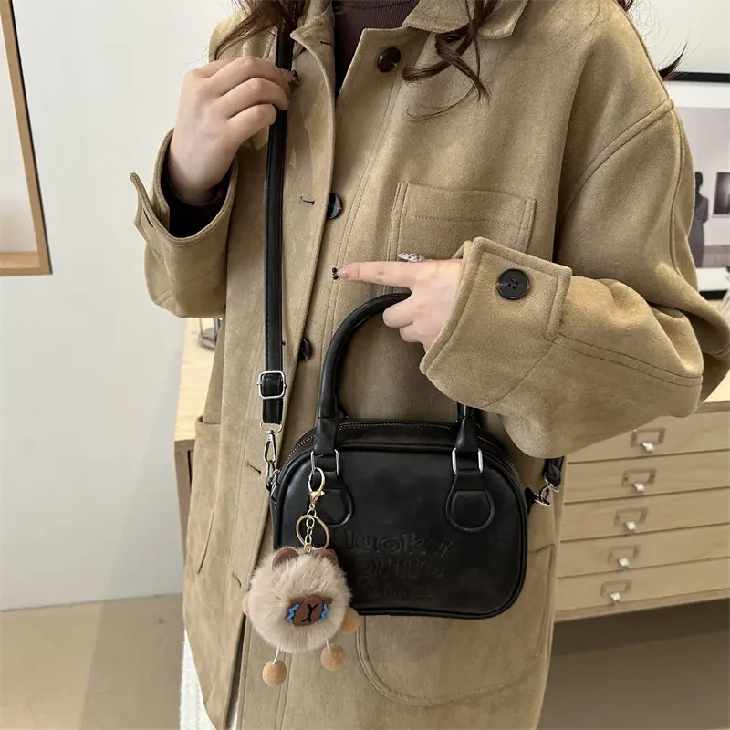 Retro Textured Brown Shoulder Crossbody Bag 2026 - Image 4