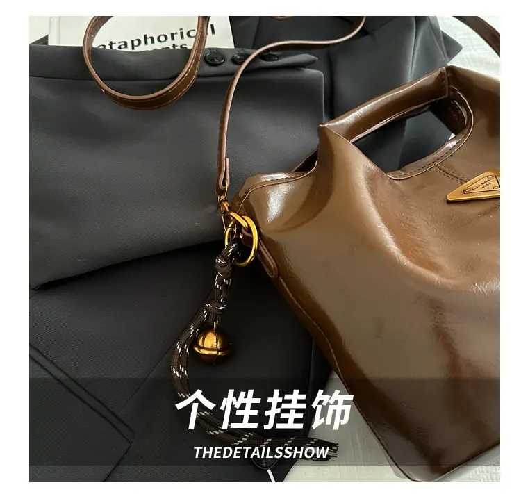 Vintage Brown Leather Shoulder Bag for Women 2024 — feature 3