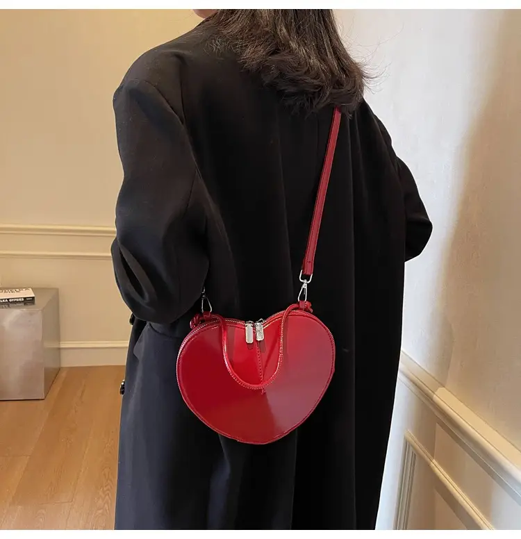 Heart Shaped Red Women's Crossbody Bag — feature 15