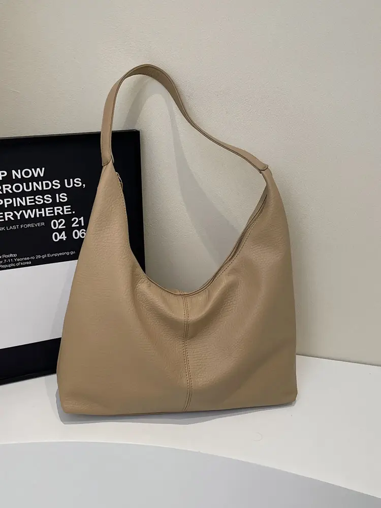 Black Leather Tote Bag for Women, Large Capacity, Casual Style - Image 8