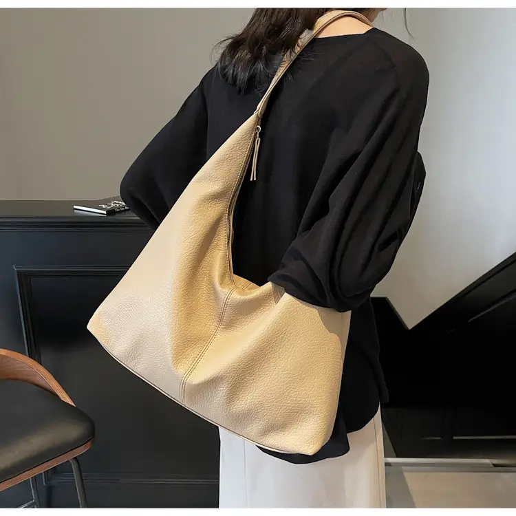 Black Leather Tote Bag for Women, Large Capacity, Casual Style — feature 18
