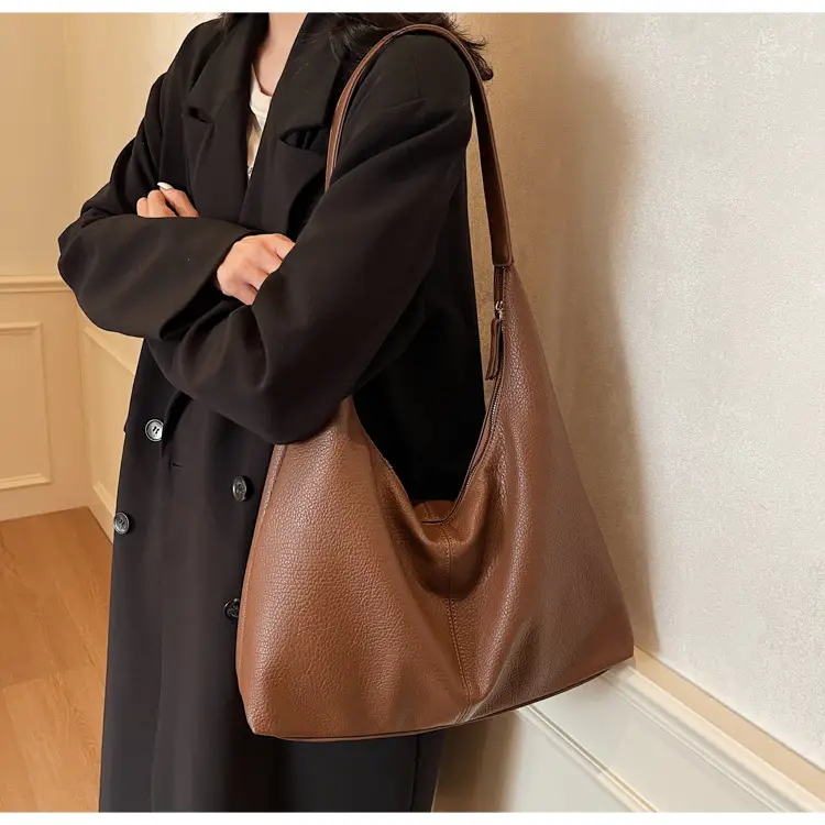Black Leather Tote Bag for Women, Large Capacity, Casual Style — feature 21