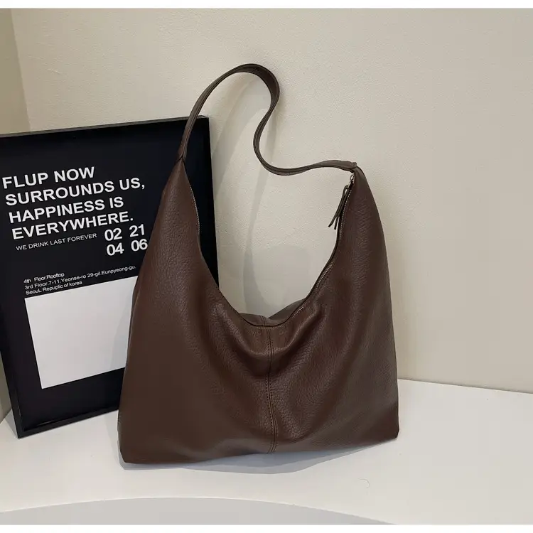 Black Leather Tote Bag for Women, Large Capacity, Casual Style — feature 24
