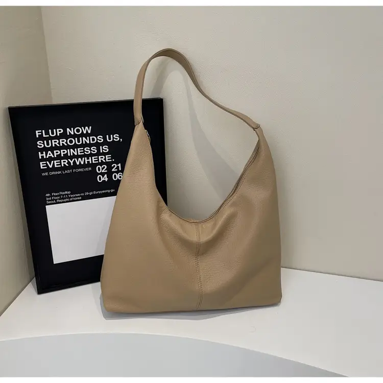 Black Leather Tote Bag for Women, Large Capacity, Casual Style — feature 25