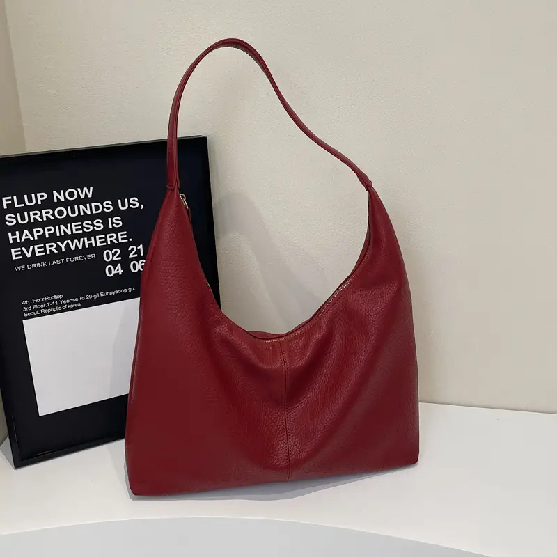 Black Leather Tote Bag for Women, Large Capacity, Casual Style - Image 4