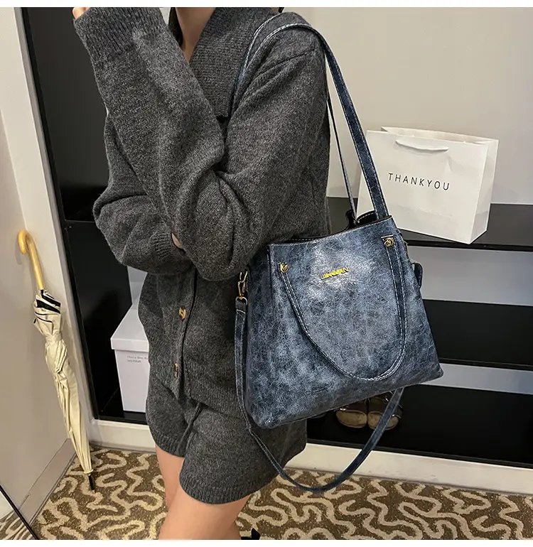 Retro Brown Women's Shoulder Bag with Long Strap — feature 19
