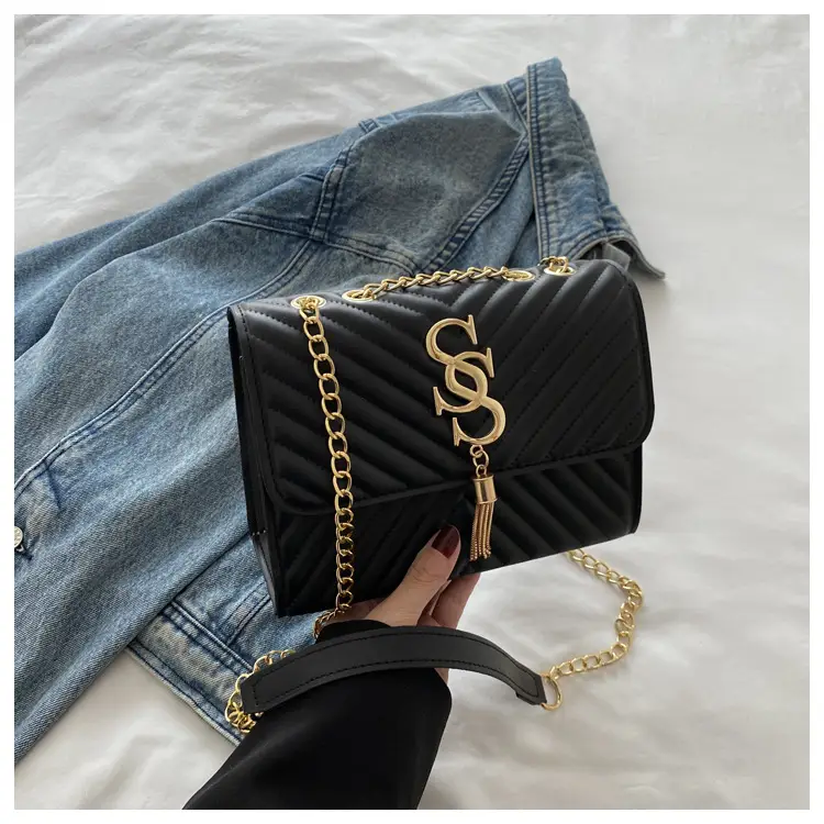 Trendy Retro Chain Crossbody Bag with Embroidery — feature 23