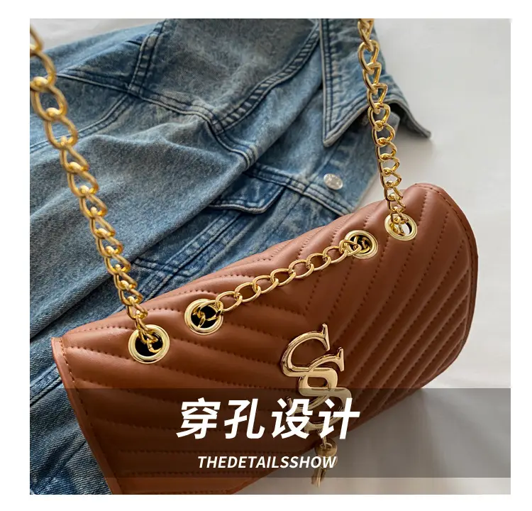 Trendy Retro Chain Crossbody Bag with Embroidery — feature 5