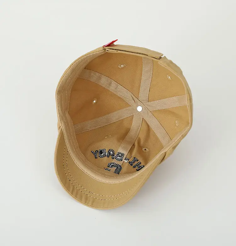 Baby's Korean-style Sun Hat with C-Logo — feature 7