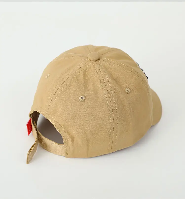 Baby's Korean-style Sun Hat with C-Logo — feature 8