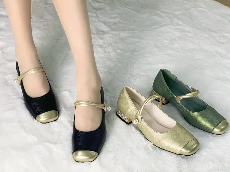 National Style New Chinese Style High Heels Women's 2025 Spring New Arrival Light Luxury Gentle Evening Style Dress French Style Thick Heel Single-layer Shoes — feature 7