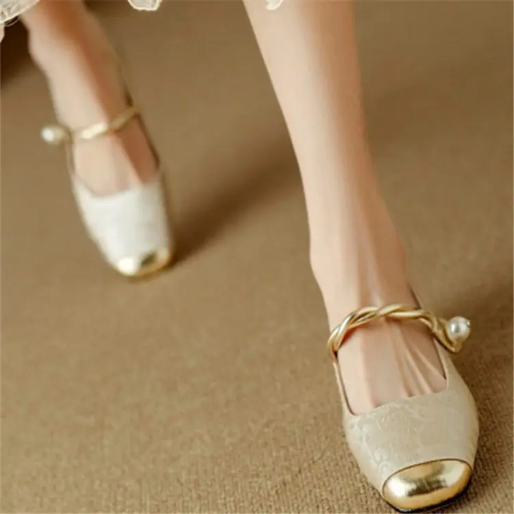 National Style New Chinese Style High Heels Women's 2025 Spring New Arrival Light Luxury Gentle Evening Style Dress French Style Thick Heel Single-layer Shoes - Image 3