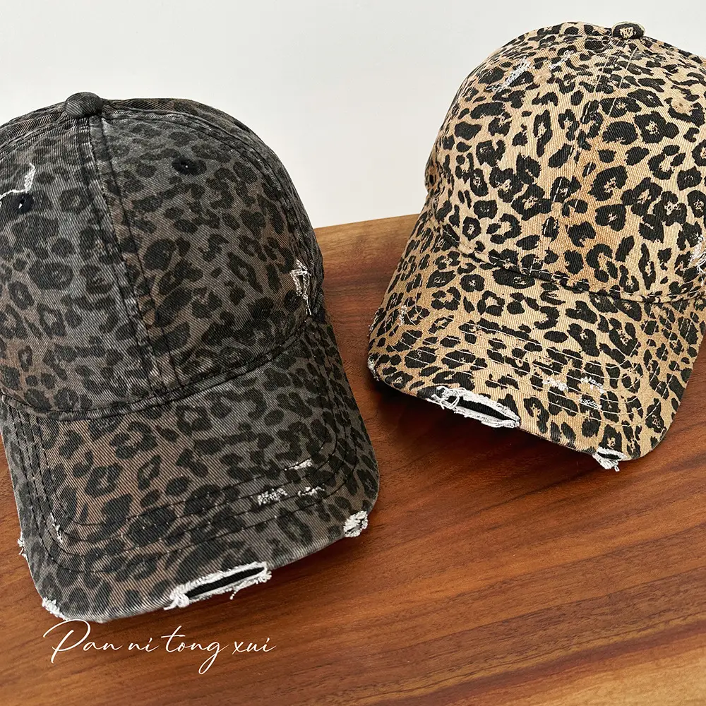 Leopard Print Women's Retro Sunshade Cap - Image 3
