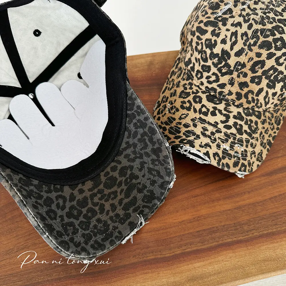 Leopard Print Women's Retro Sunshade Cap - Image 5