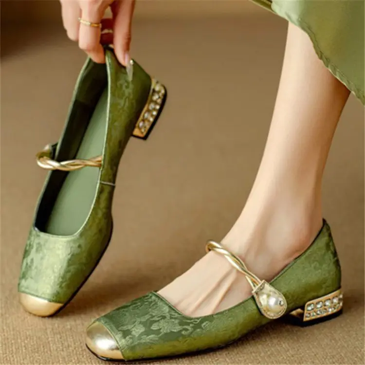 National Style New Chinese Style High Heels Women's 2025 Spring New Arrival Light Luxury Gentle Evening Style Dress French Style Thick Heel Single-layer Shoes — feature 1