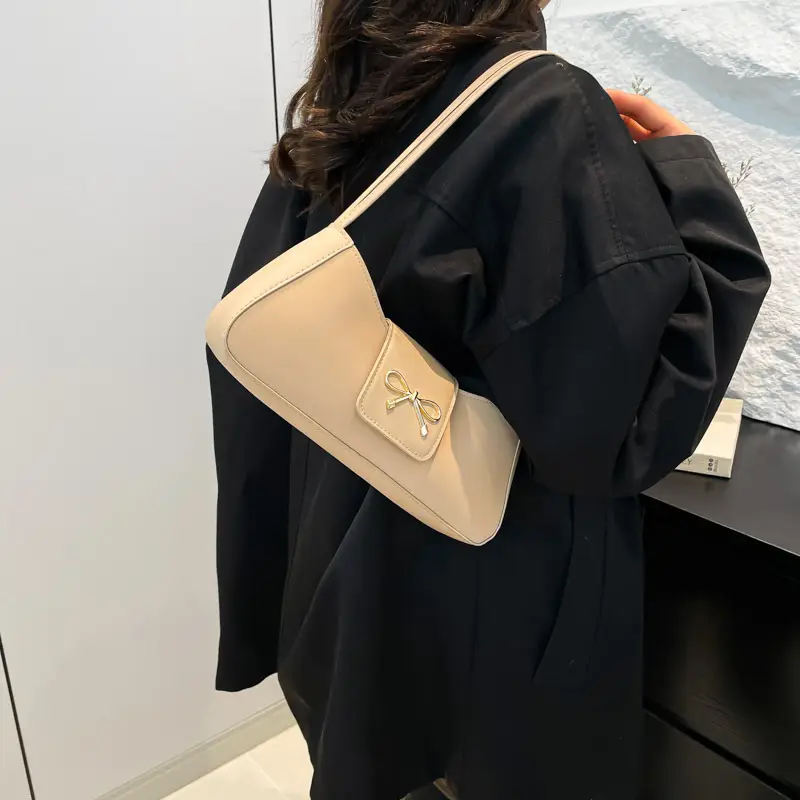 Brown Bow Embroidered Women's Shoulder Bag - Image 8