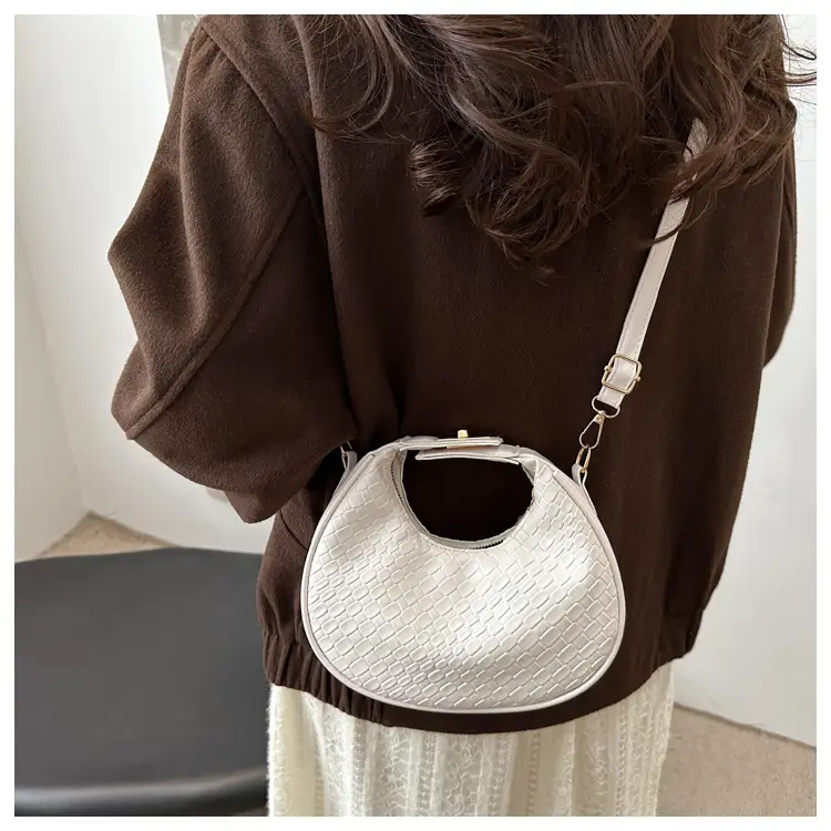 Women's Woven Crocodile Shoulder Bag Brown 2025 — feature 10