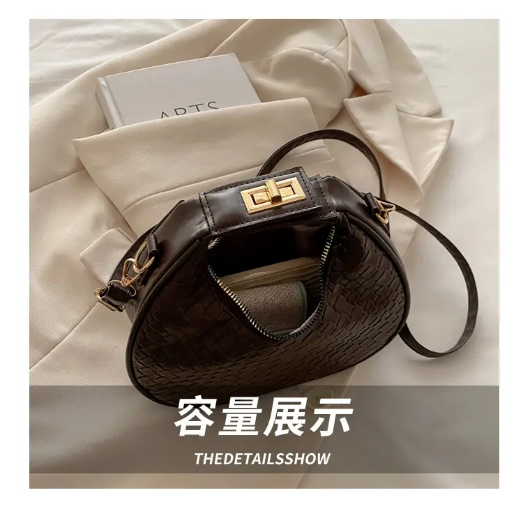Women's Woven Crocodile Shoulder Bag Brown 2025 — feature 7