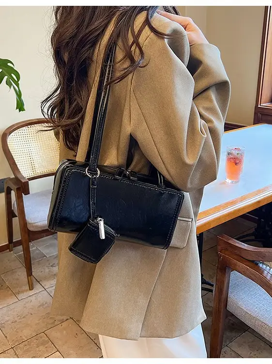 Black Crossbody Shoulder Bag for Women 2026 - Image 5