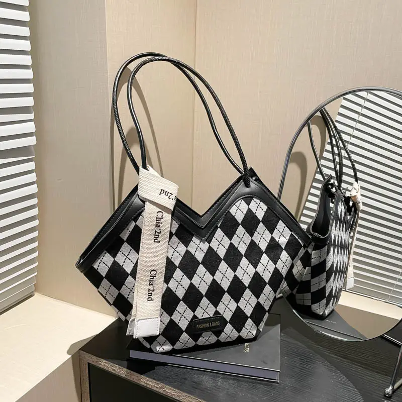 Women's Plaid Checkered Shoulder Bag Winter Commute — feature 16