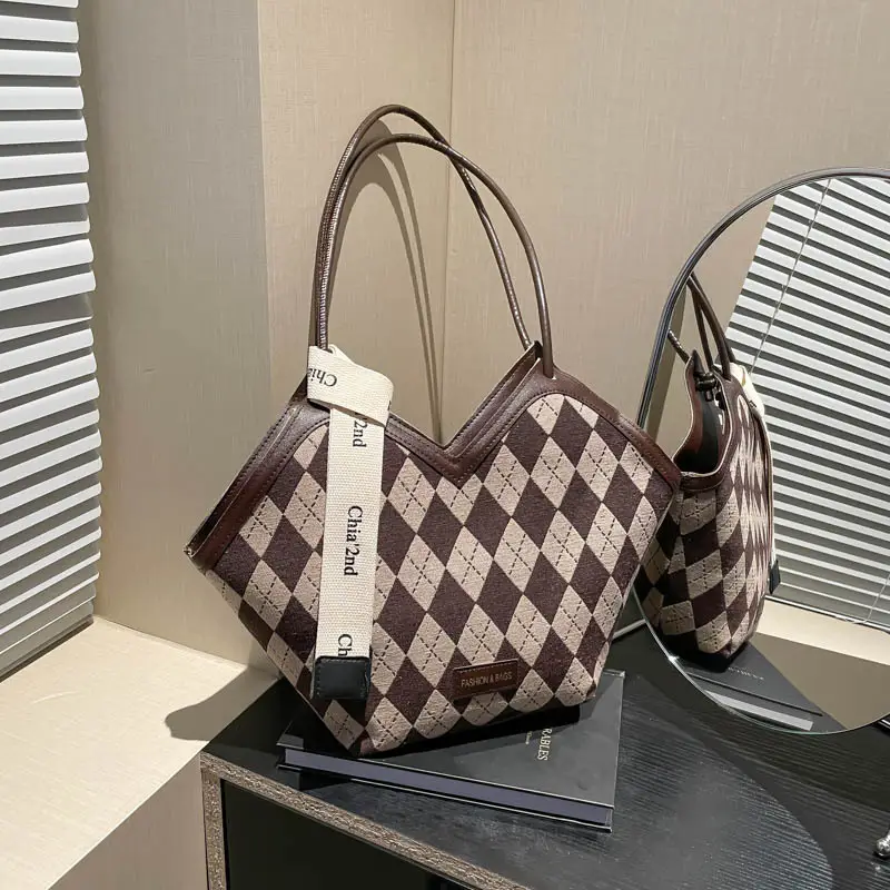 Women's Plaid Checkered Shoulder Bag Winter Commute — feature 18