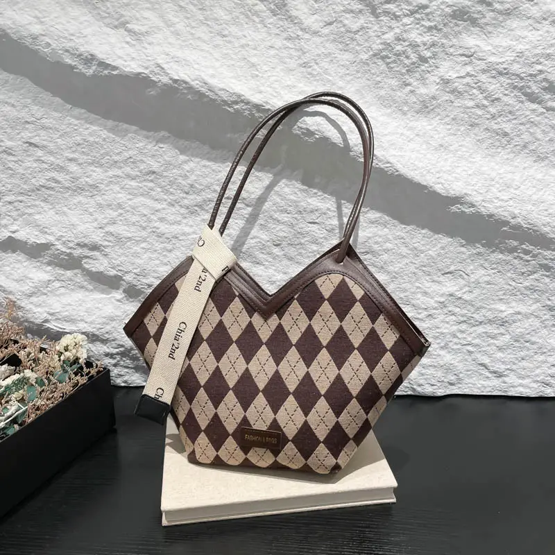 Women's Plaid Checkered Shoulder Bag Winter Commute — feature 22