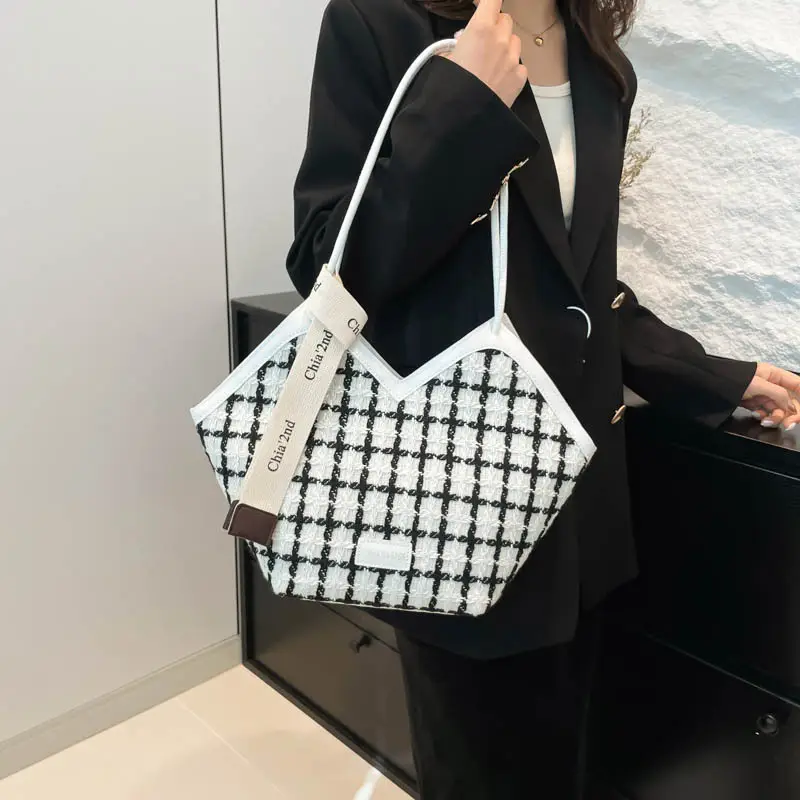 Women's Plaid Checkered Shoulder Bag Winter Commute — feature 32