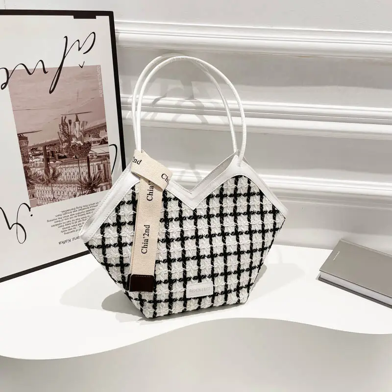 Women's Plaid Checkered Shoulder Bag Winter Commute - Image 2