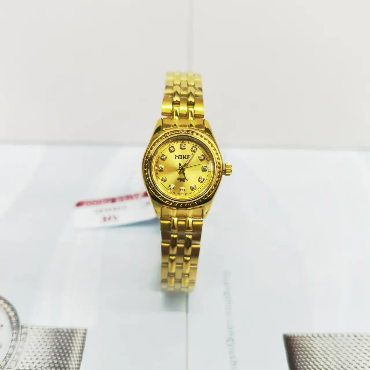 Gold Male Couple Watch with Crystal Dial